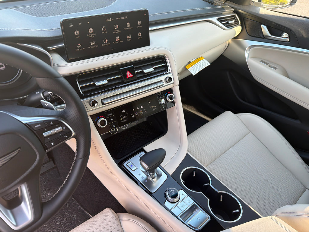 New 2026 Genesis G70 2.5T RWD image 29