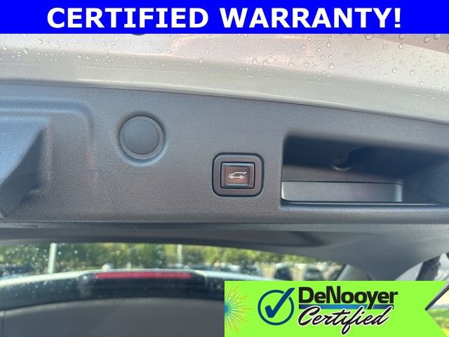 Used 2022 Chevrolet Equinox LT image 11