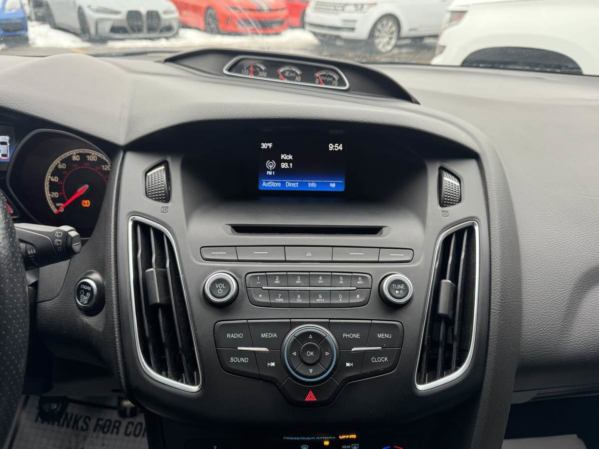 Used 2016 Ford Focus ST image 23