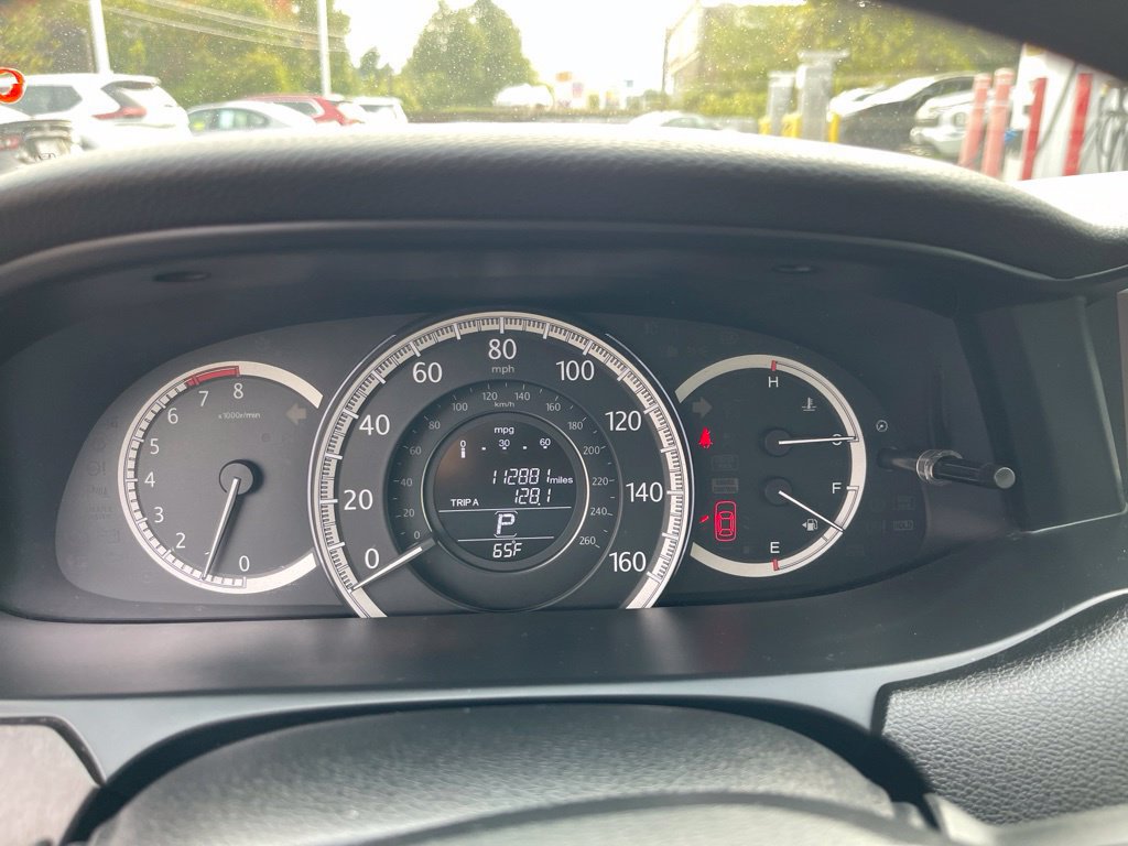 Used 2015 Honda Accord EX image 25