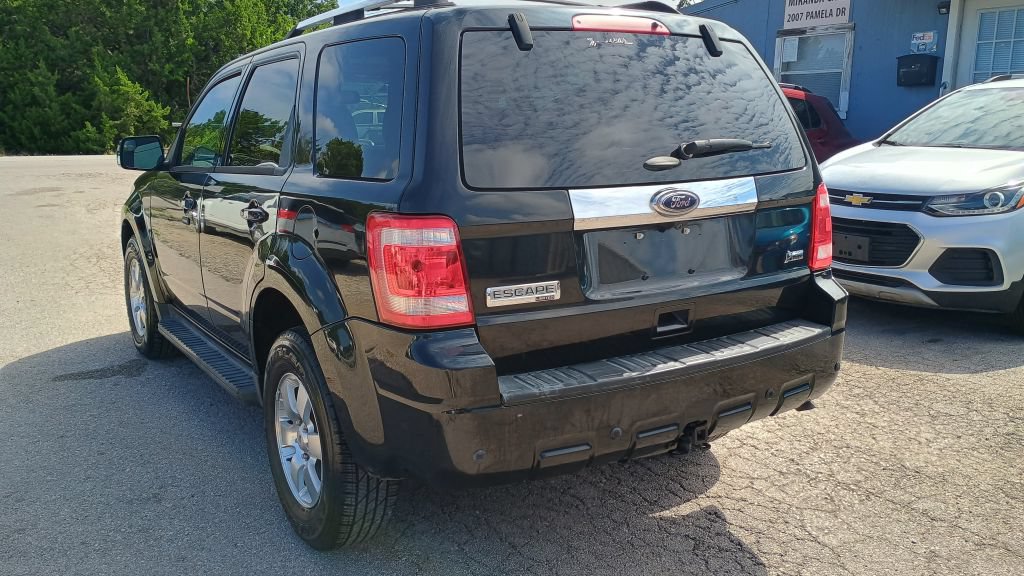 Used 2011 Ford Escape Limited w/ 302A Rapid Spec Order Code FWD image 2