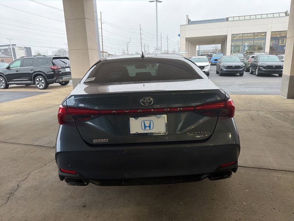 Used 2021 Toyota Avalon Limited w/ Advanced Safety Package AWD/4WD image 4