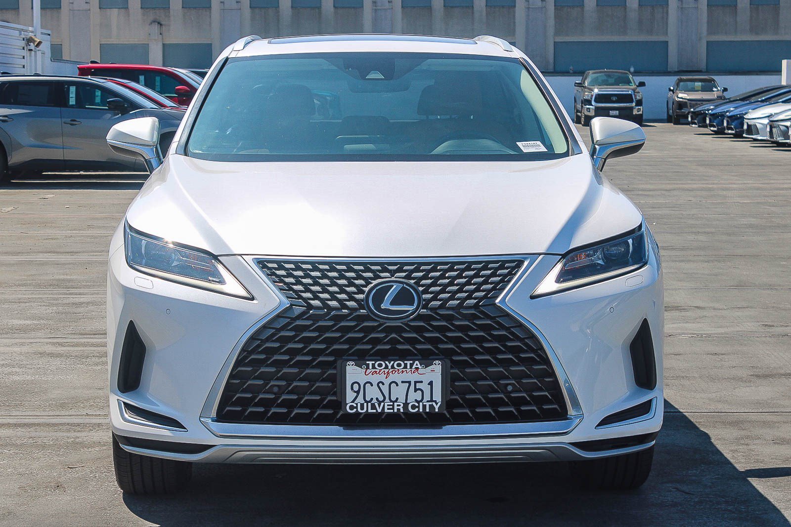 Used 2022 Lexus RX 350 FWD w/ Premium Package image 2