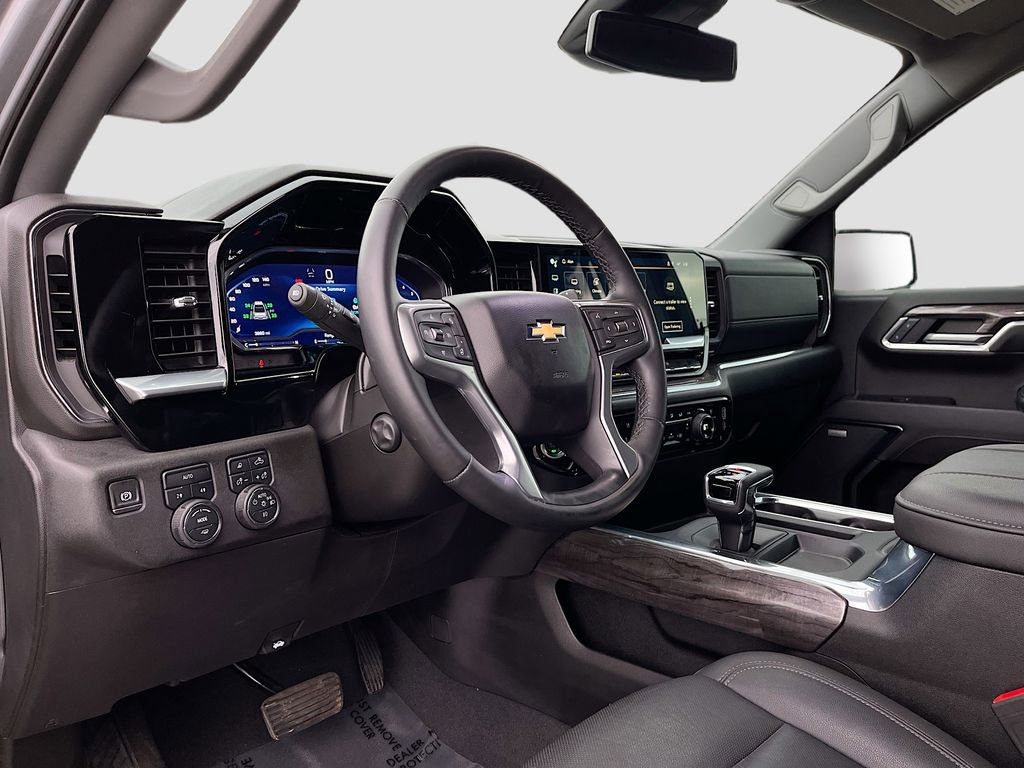 Used 2024 Chevrolet Silverado 1500 LTZ w/ LTZ Convenience Package II image 9