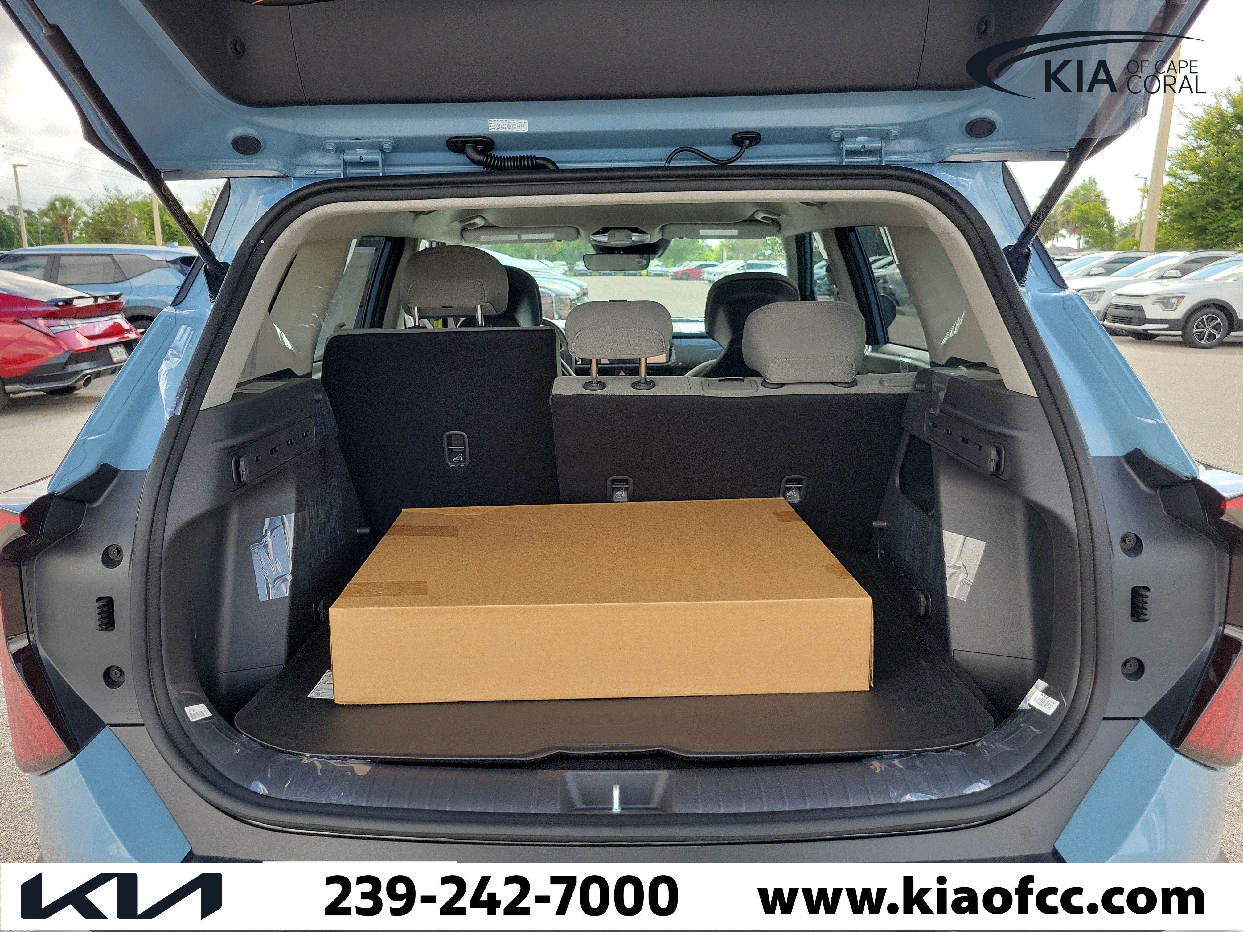 New 2027 Kia Seltos S FWD image 10