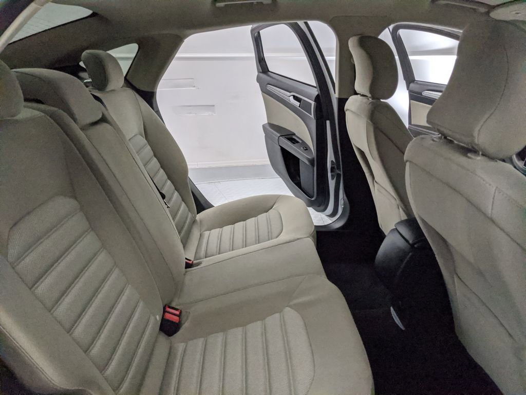 Used 2017 Ford Fusion S image 19