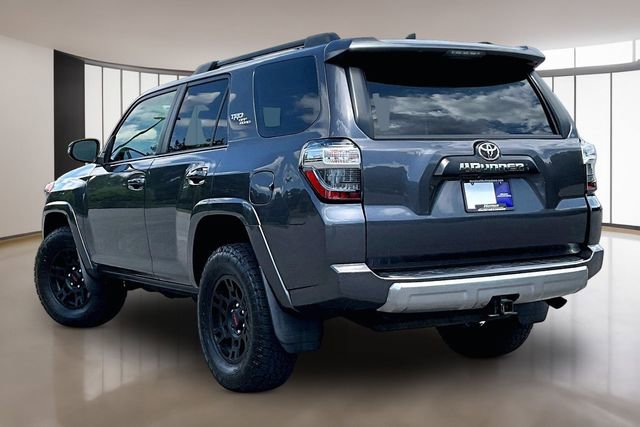 Used 2021 Toyota 4Runner TRD Off-Road Premium w/ Moonroof Package AWD/4WD image 4