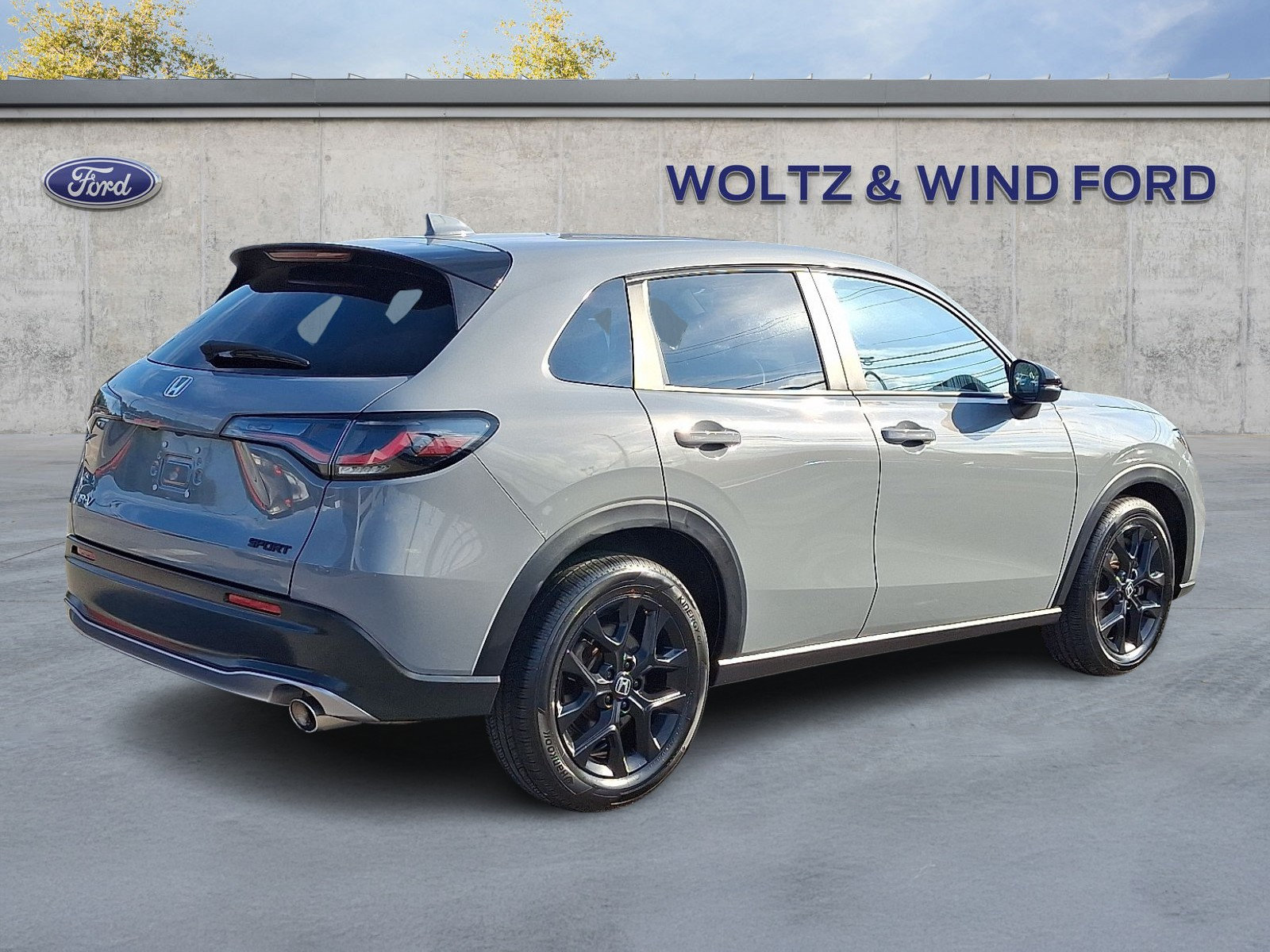 Used 2025 Honda HR-V Sport image 6