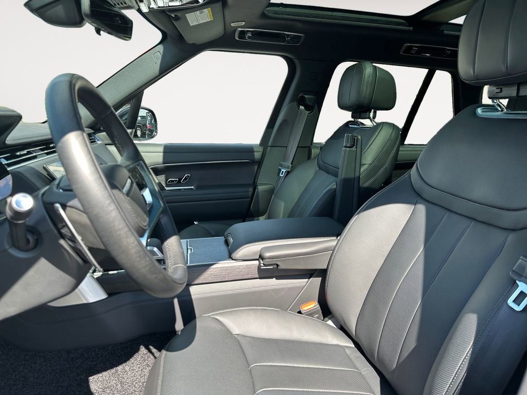 New 2026 Land Rover Range Rover SE AWD/4WD image 9