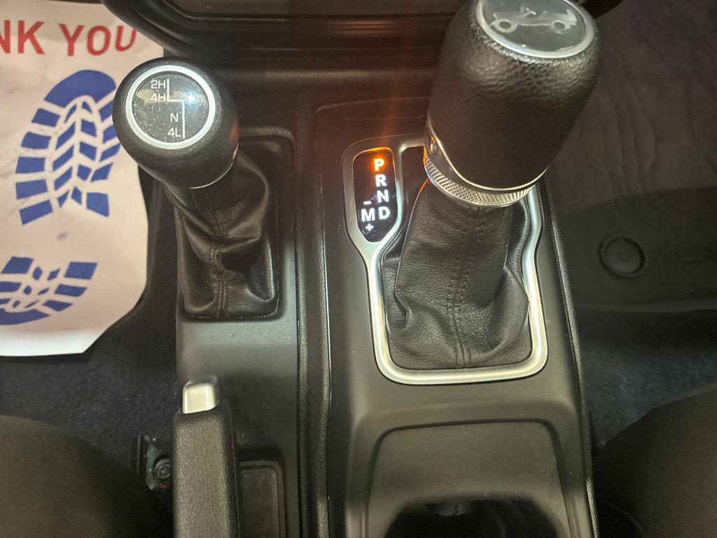 Used 2019 Jeep Wrangler Unlimited Sport S AWD/4WD image 15