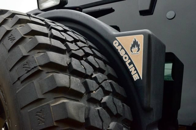 Used 2017 Jeep Wrangler Unlimited Rubicon w/ Connectivity Group AWD/4WD image 47