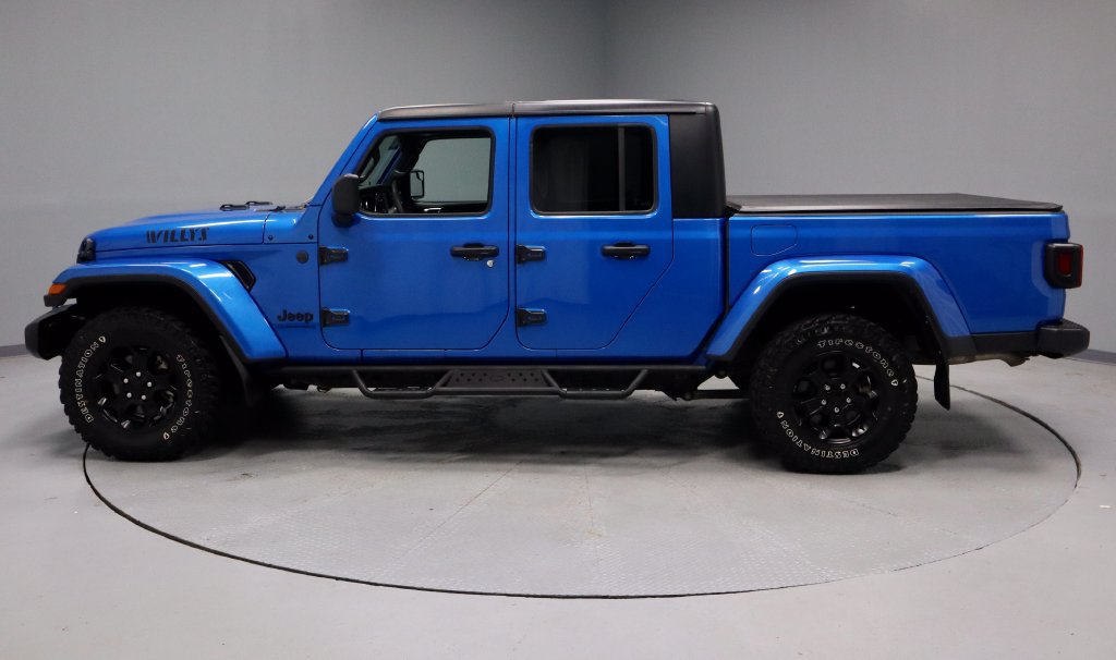 Used 2023 Jeep Gladiator Sport AWD/4WD image 6