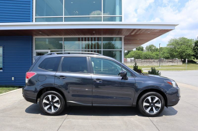 Used 2018 Subaru Forester 2.5i Premium AWD/4WD image 2
