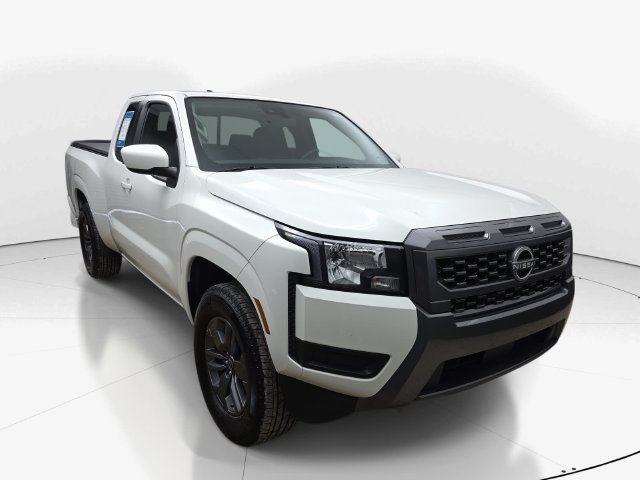Used 2025 Nissan Frontier SV RWD image 3