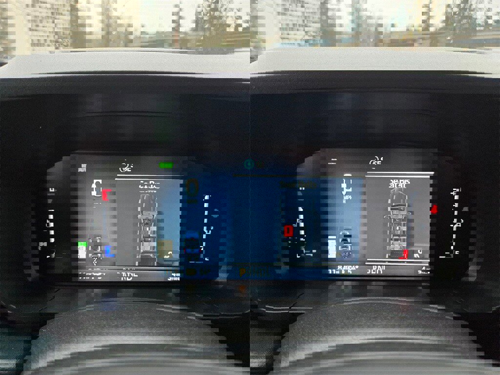 New 2026 Ford Maverick Lariat w/ Black Appearance Package image 13