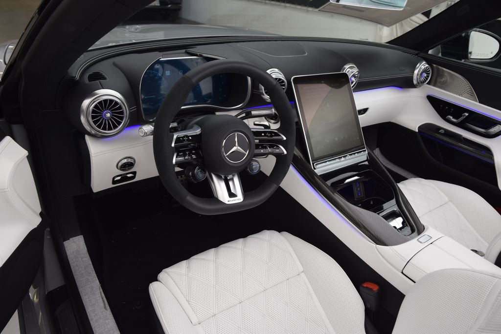 New 2026 Mercedes-Benz SL 63 AMG 4MATIC image 18