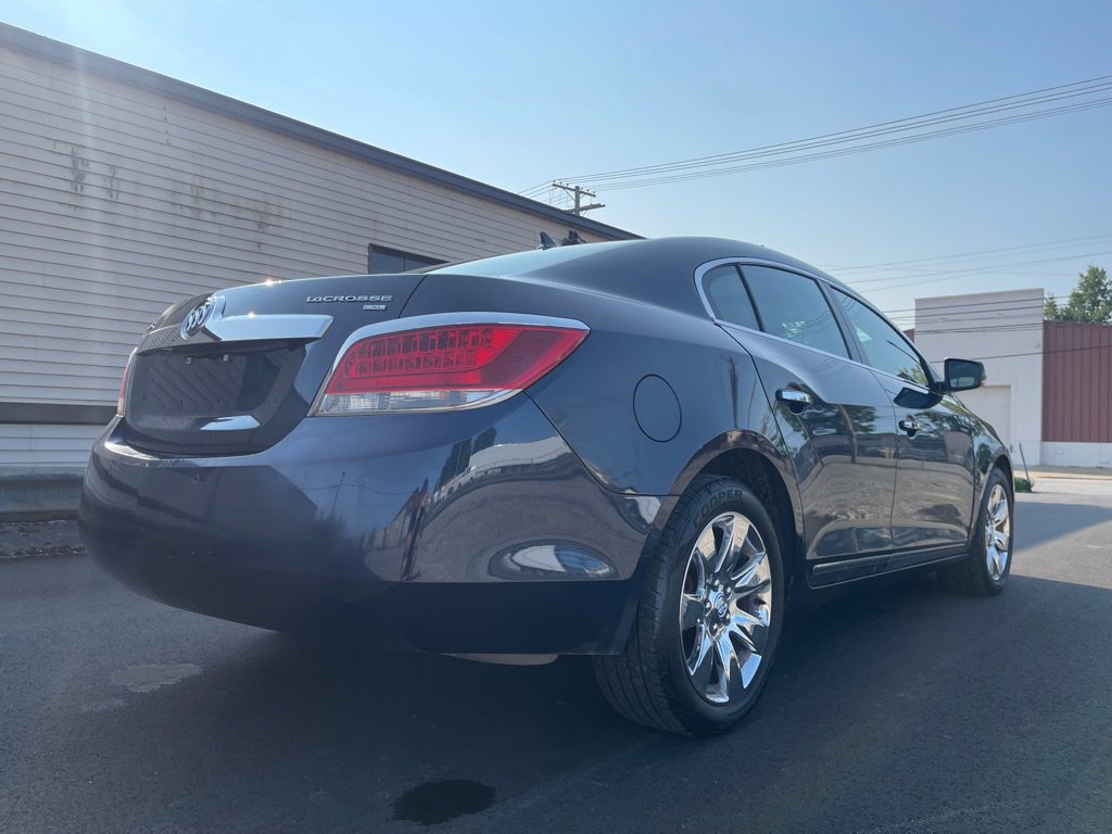 Used 2010 Buick LaCrosse CXL w/ Luxury Package AWD/4WD image 3