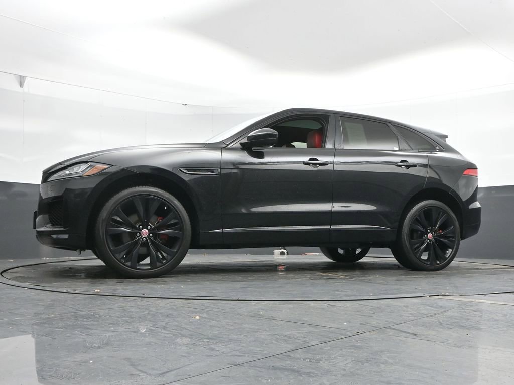 Used 2020 Jaguar F-PACE S image 44