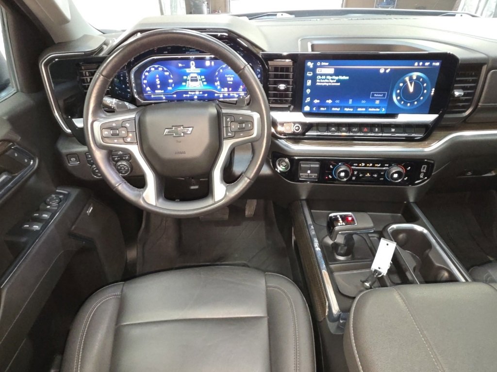 Used 2023 Chevrolet Silverado 1500 RST w/ Convenience Package II image 16