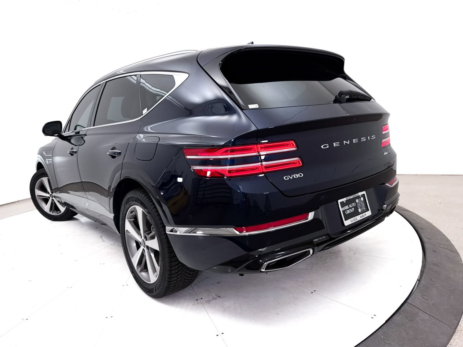Used 2023 Genesis GV80 3.5T w/ Prestige Package AWD/4WD image 9