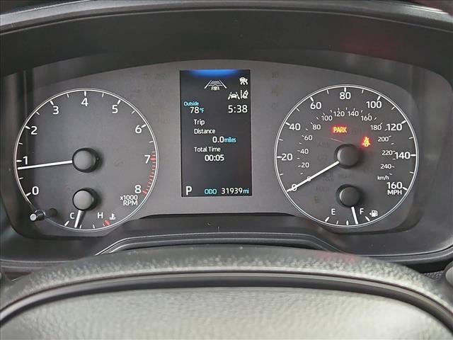 Used 2025 Toyota Corolla LE FWD image 14