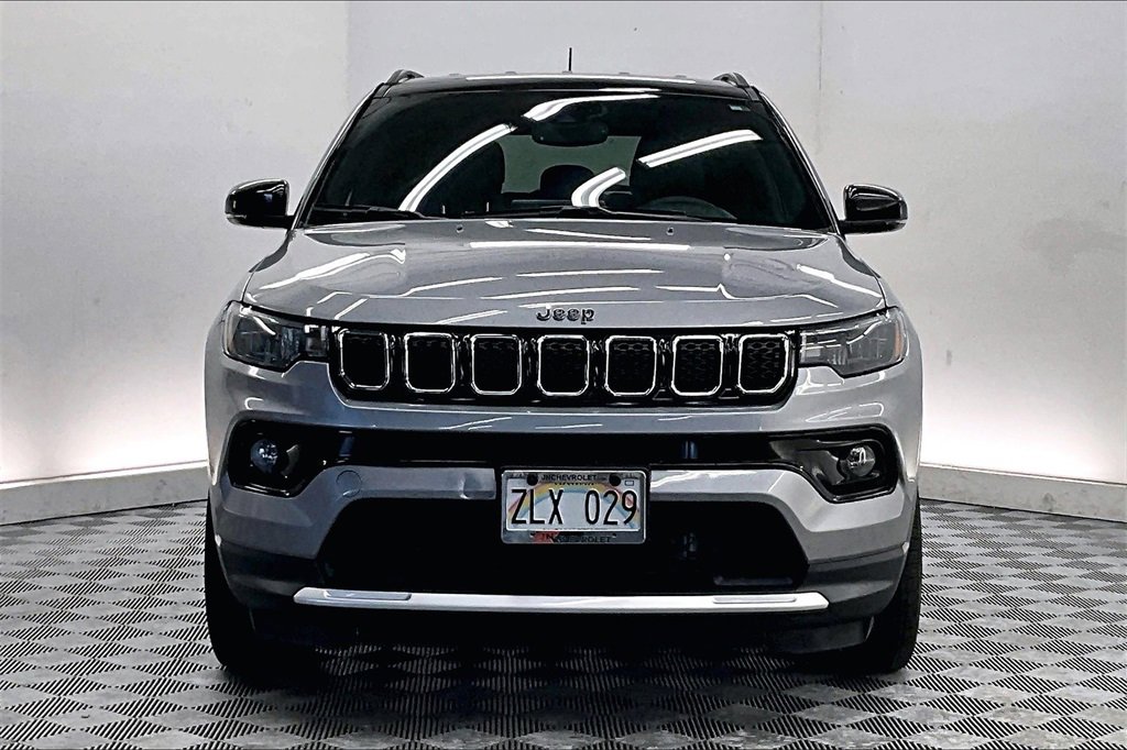 Used 2024 Jeep Compass Limited image 2