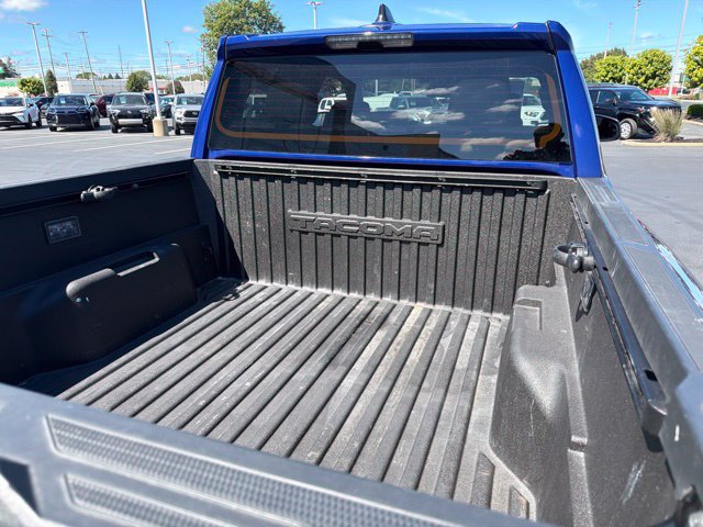 Certified 2024 Toyota Tacoma 4x4 Double Cab image 9