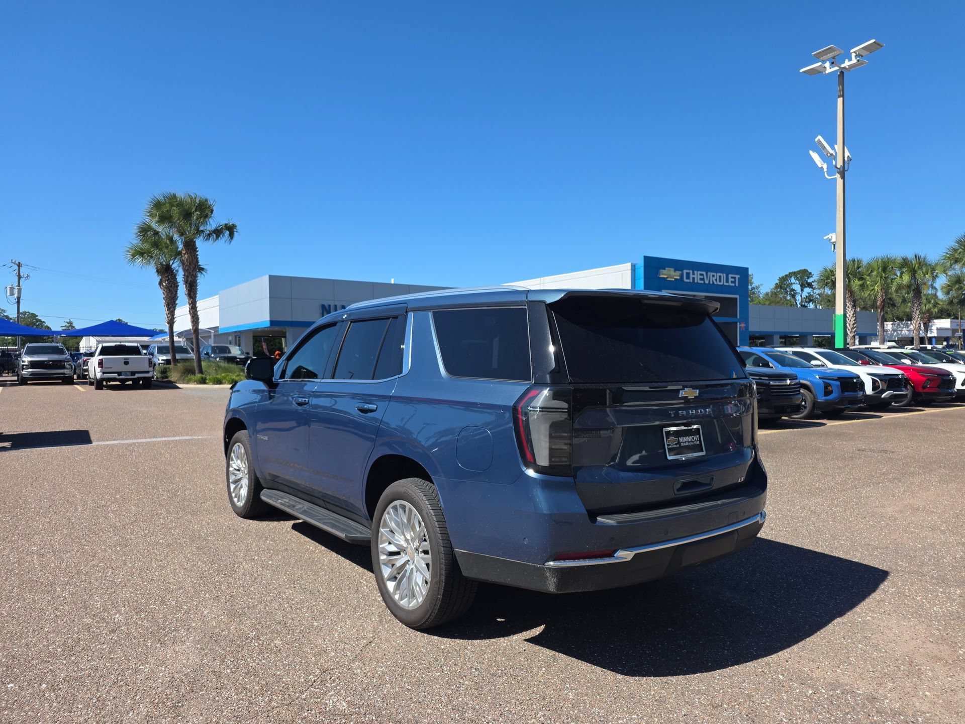Used 2026 Chevrolet Tahoe LT w/ Comfort Package RWD image 4