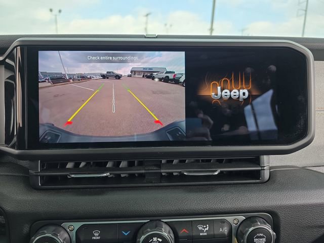 Used 2025 Jeep Gladiator Sport image 26