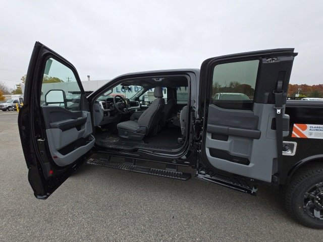 New 2026 Ford F350 XL w/ STX Appearance Package image 31