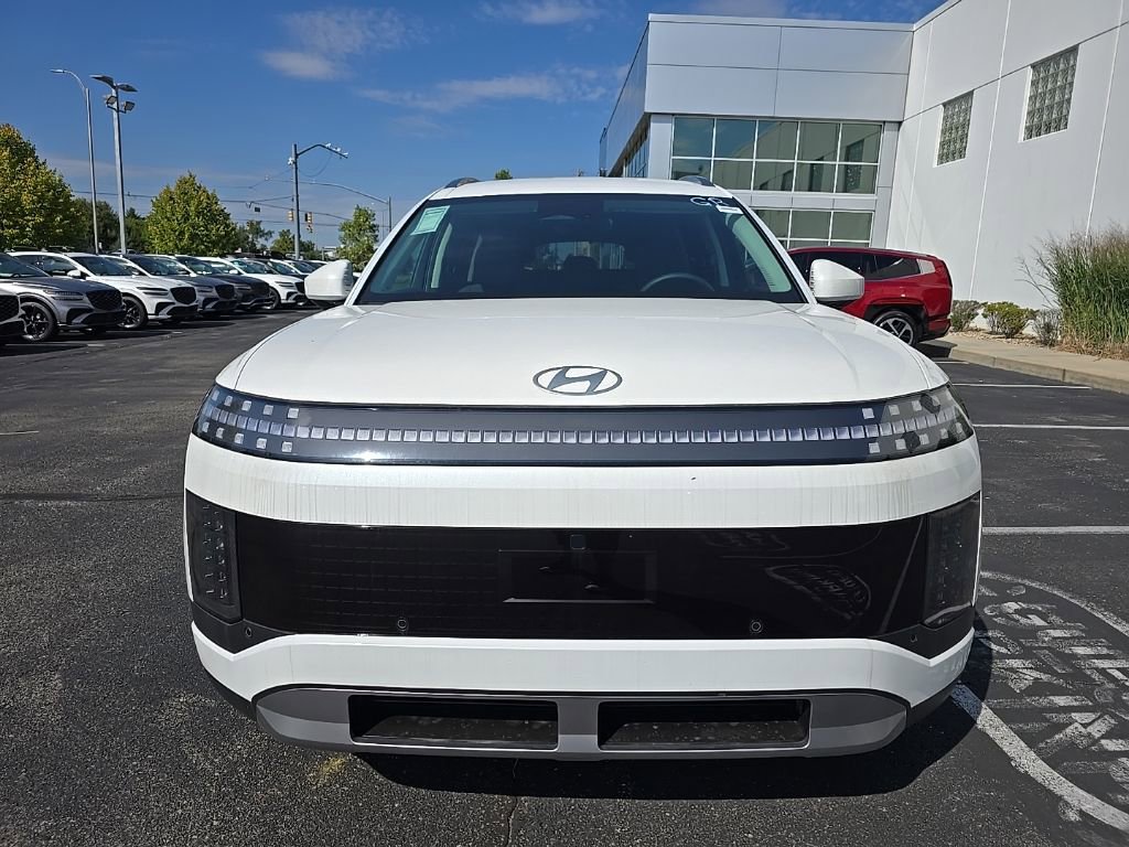 New 2026 Hyundai Ioniq 9 SE image 3