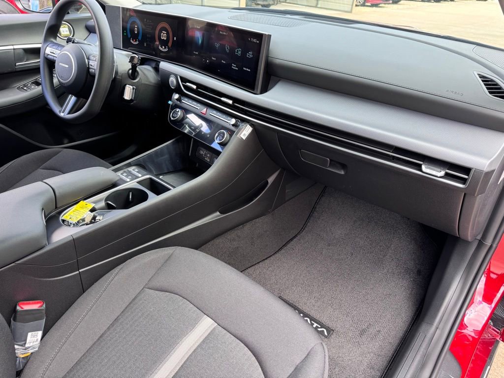 New 2026 Hyundai Sonata Blue FWD image 14