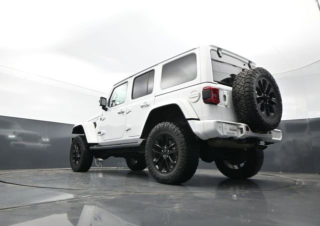 Used 2021 Jeep Wrangler Unlimited Sahara AWD/4WD image 23