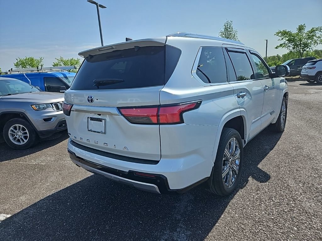 Used 2024 Toyota Sequoia Capstone image 7