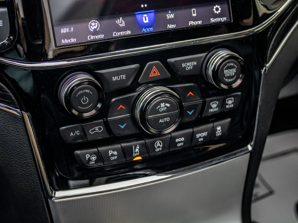 Used 2021 Jeep Grand Cherokee Summit image 34