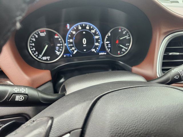 Used 2021 Buick Enclave Avenir w/ Avenir Technology Package image 21