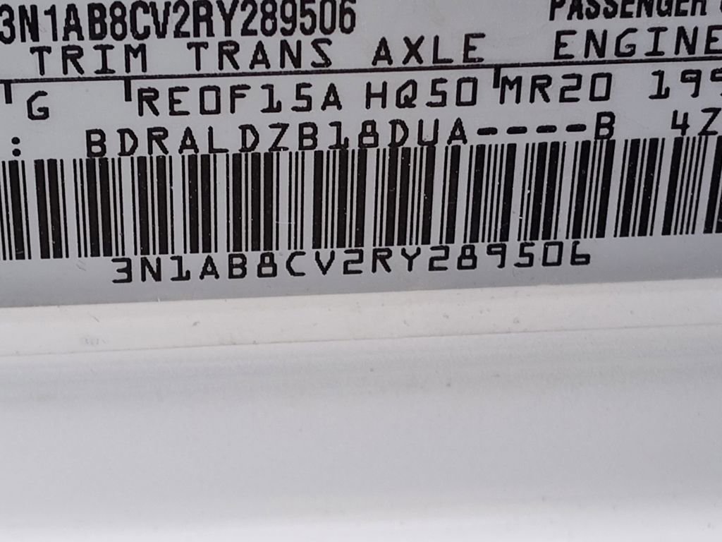 Used 2024 Nissan Sentra SV FWD image 18