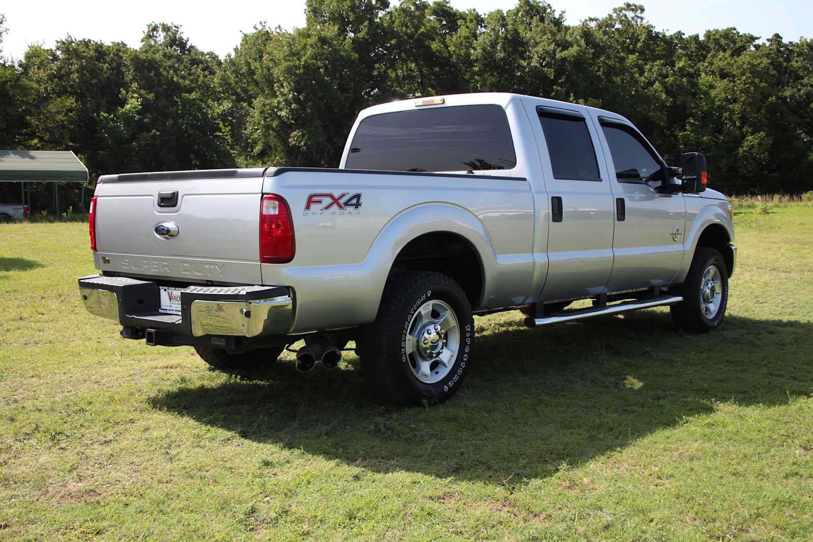Used 2016 Ford F250 XLT w/ XLT Value Package AWD/4WD image 14