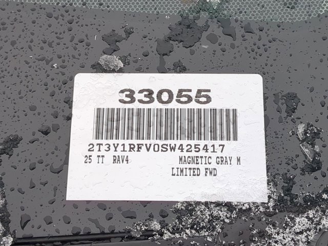 Used 2025 Toyota RAV4 Limited image 18