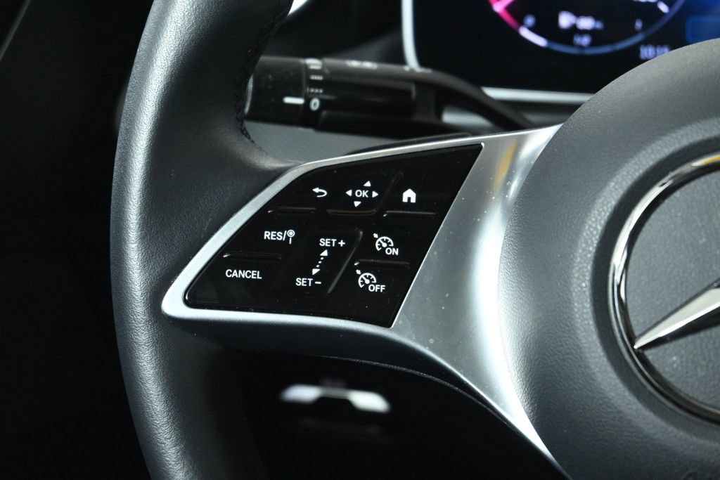 Certified 2025 Mercedes-Benz C 300 4MATIC Sedan image 18