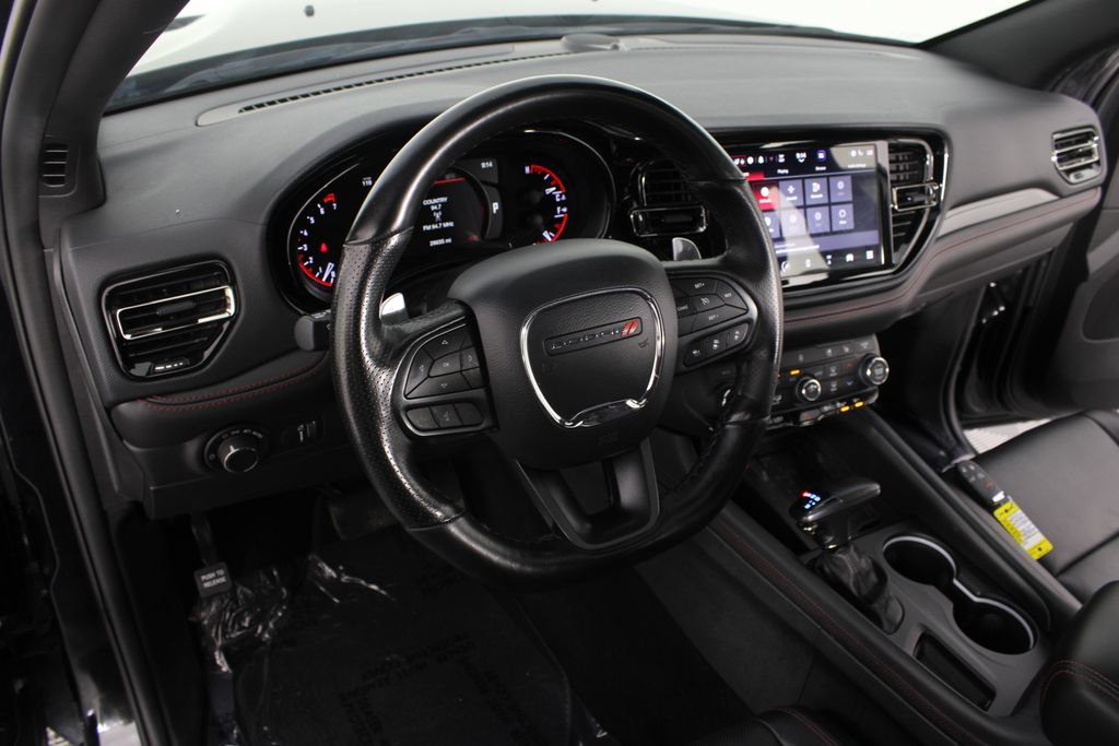 Used 2025 Dodge Durango GT AWD/4WD image 8