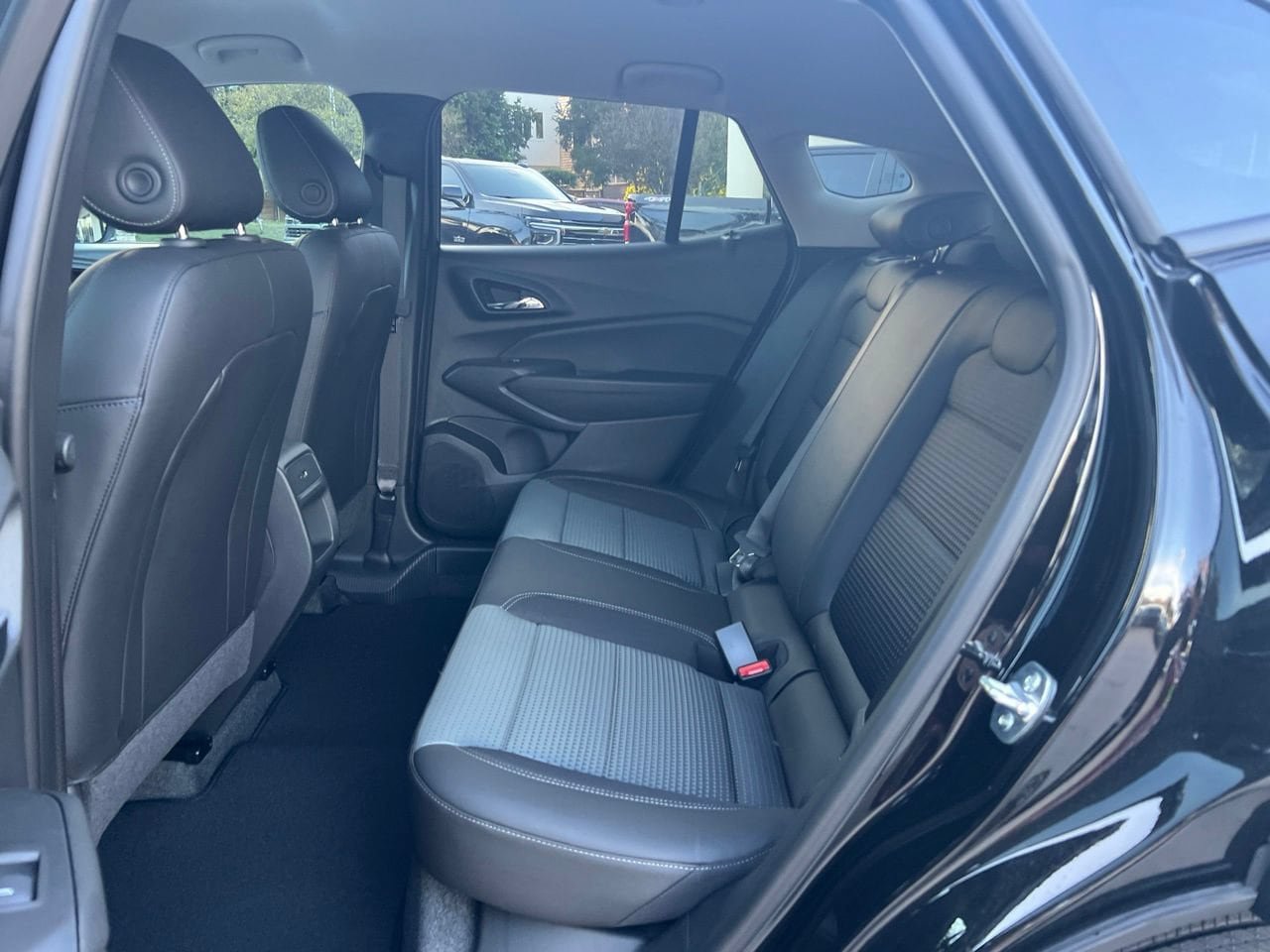 New 2026 Chevrolet Trax LT w/ Driver Confidence Package FWD image 22
