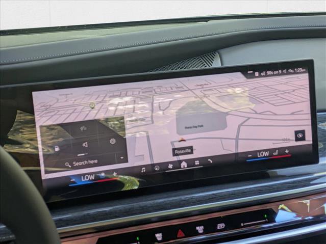 New 2025 BMW 750e xDrive w/ Premium Package image 13