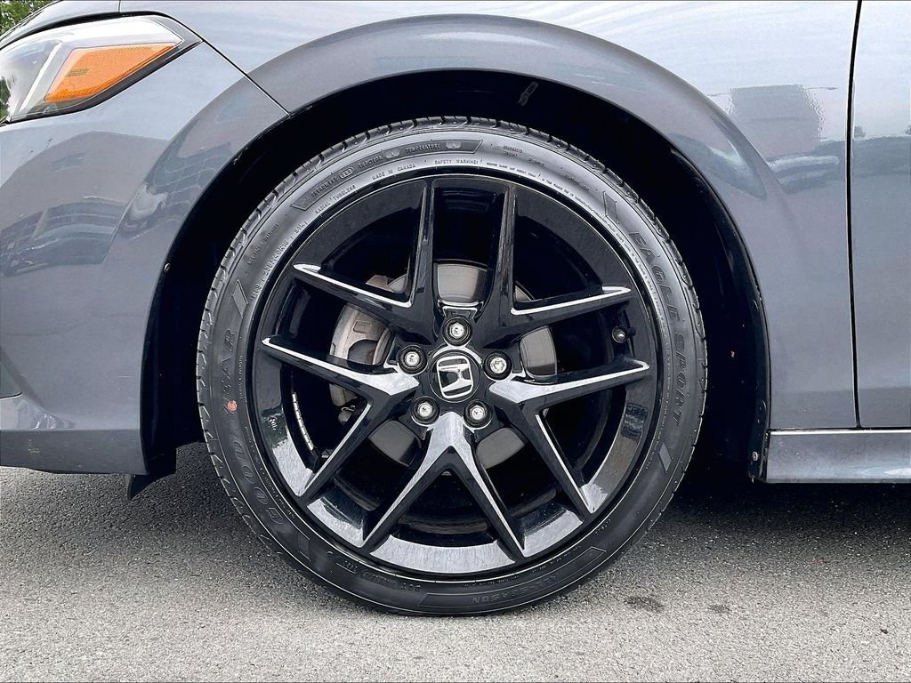 Used 2023 Honda Civic Sport image 7