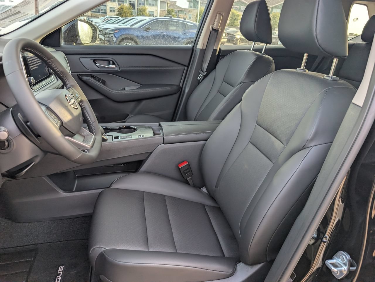 New 2026 Nissan Rogue Dark Armor FWD image 18