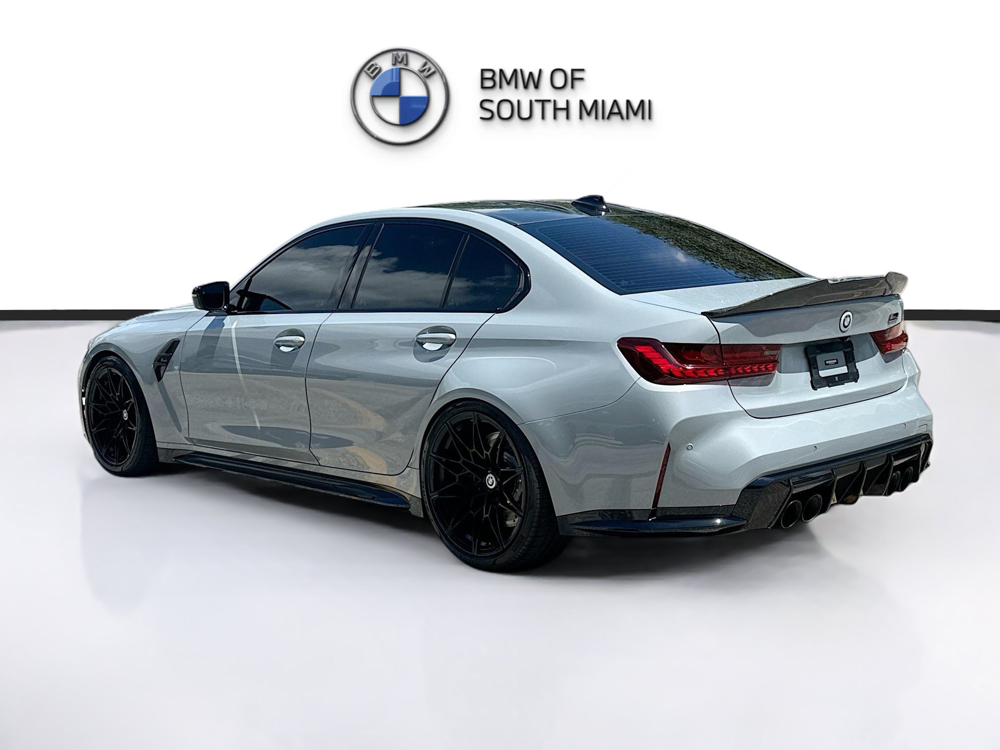 Used 2022 BMW M3 Competition w/ M Carbon Exterior Package RWD image 5