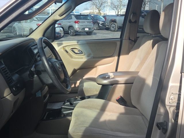 Used 2002 MAZDA Tribute ES image 15