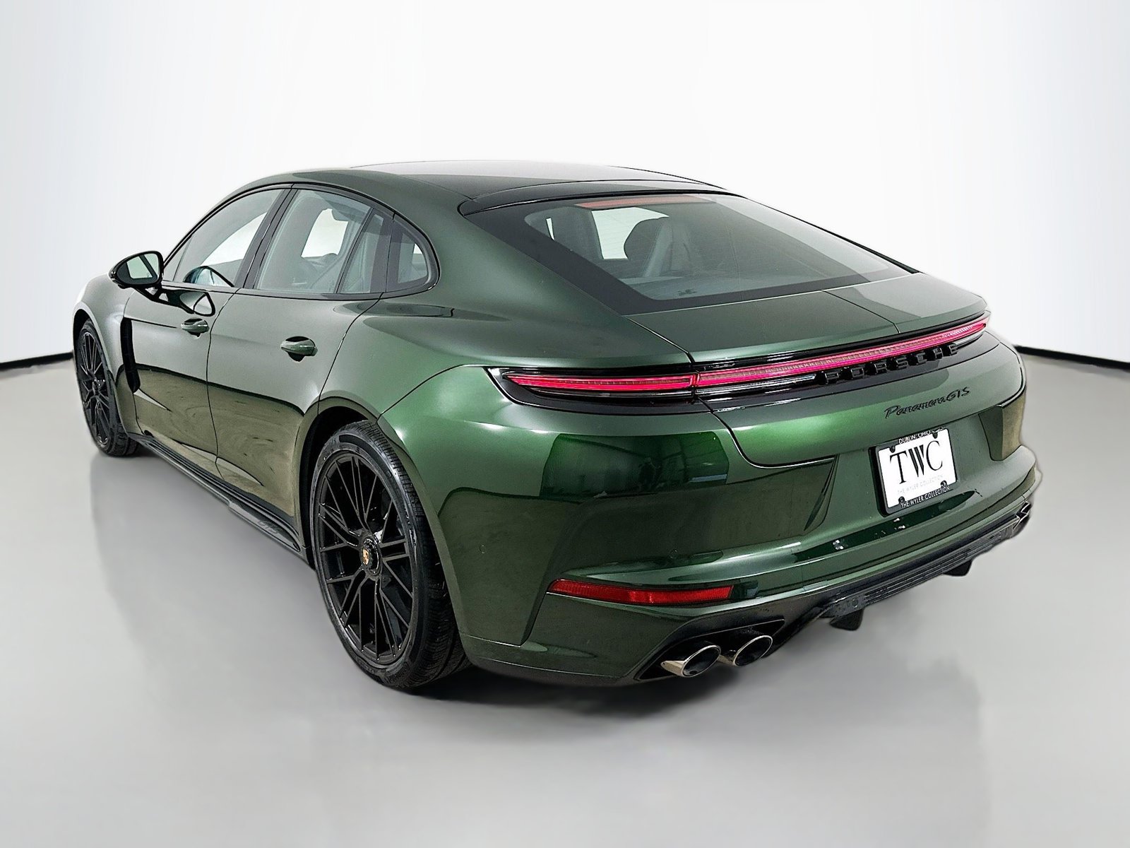New 2026 Porsche Panamera GTS AWD/4WD image 7
