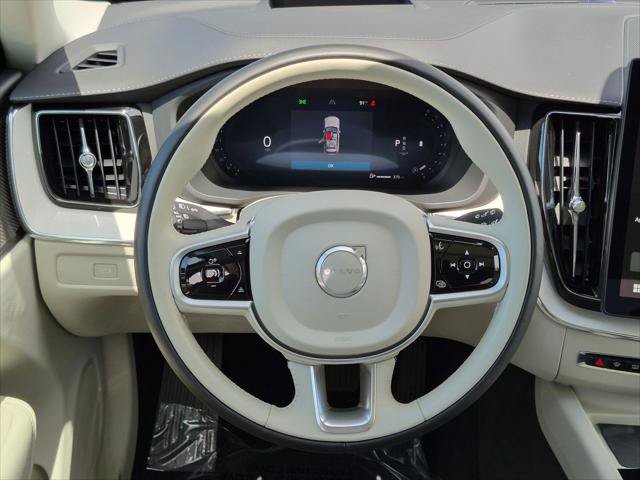 Used 2026 Volvo XC60 B5 Ultra w/ Protection Package Premier AWD/4WD image 13