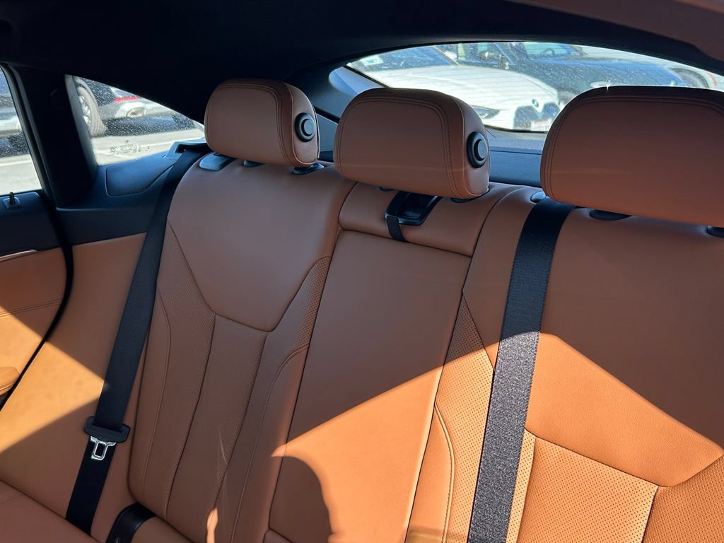 New 2026 BMW i4 M60 w/ Premium Package AWD/4WD image 32